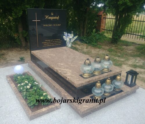 Nagrobek granitowy "Brasilian Gold" z czarnym